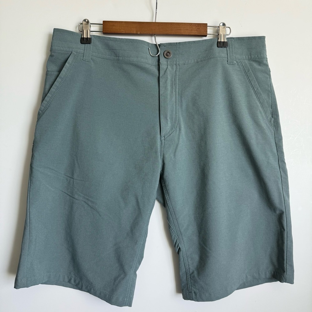 Kuhl Amphibia Casual Men’s Shorts Size 38 Lightweight Travel Activewear Green - Picture 3 of 15